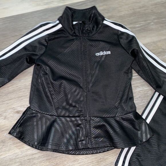 Adidas Girls Embossed Peplum 2pc Jogger Set Black - Picture 5 of 8